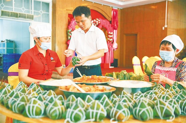 定安：在創(chuàng)新營銷上下功夫，不斷做大做強“粽子文章”